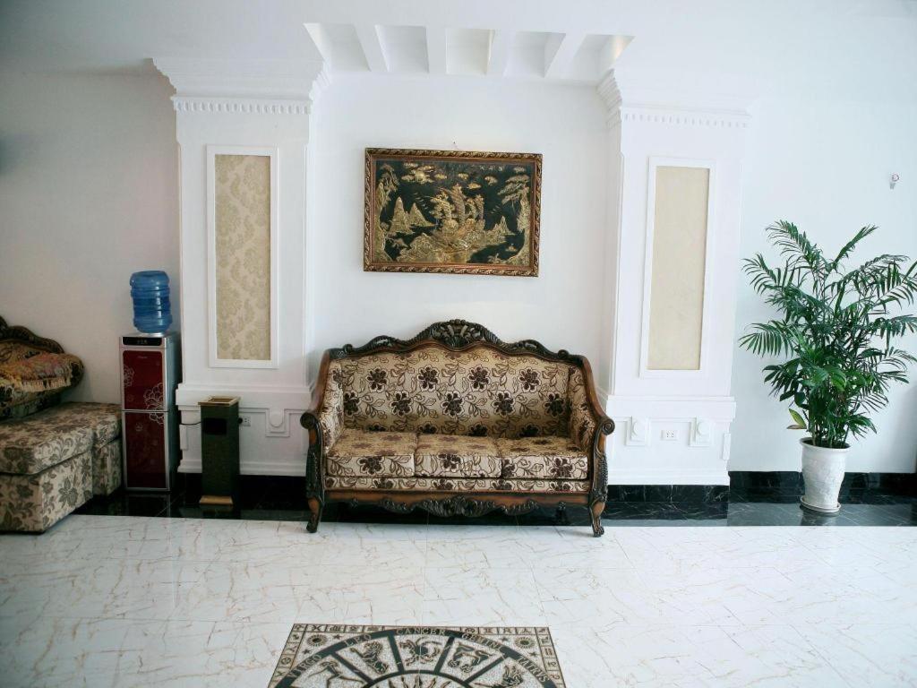 Milan Hotel Hanoi Exterior photo